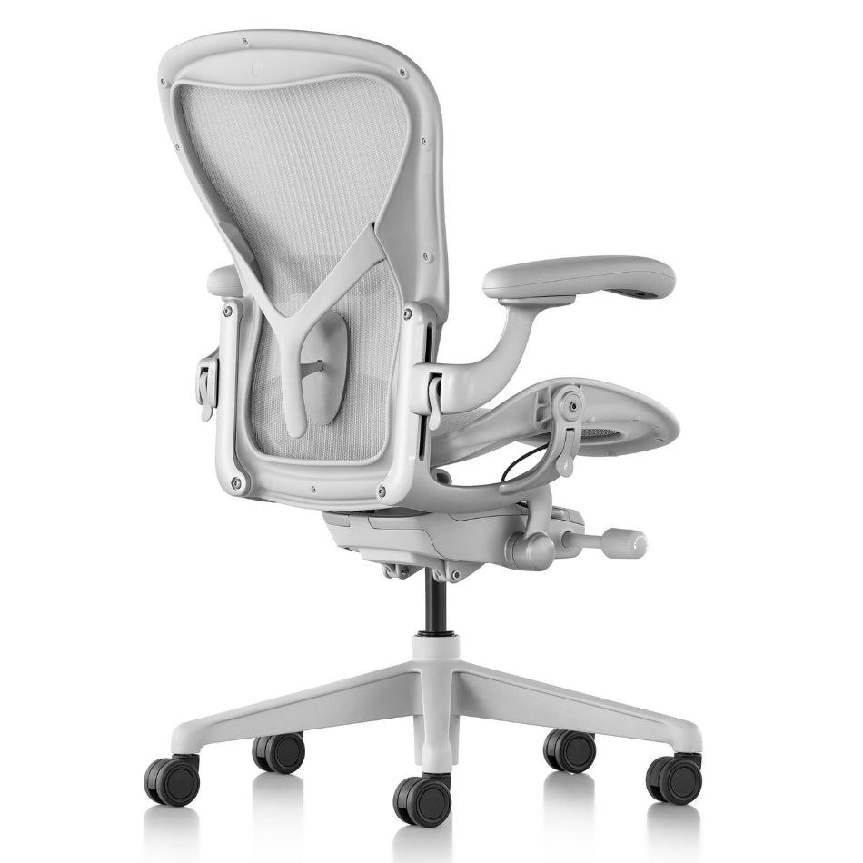 Herman Miller Aeron Remastered Mineral ricondizionata